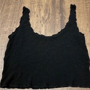 Elegant Black Ribbed Crop Top